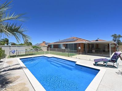 67 Balladong Loop, Carramar WA 6031