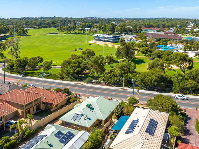 1/63 North Beach Road, North Beach