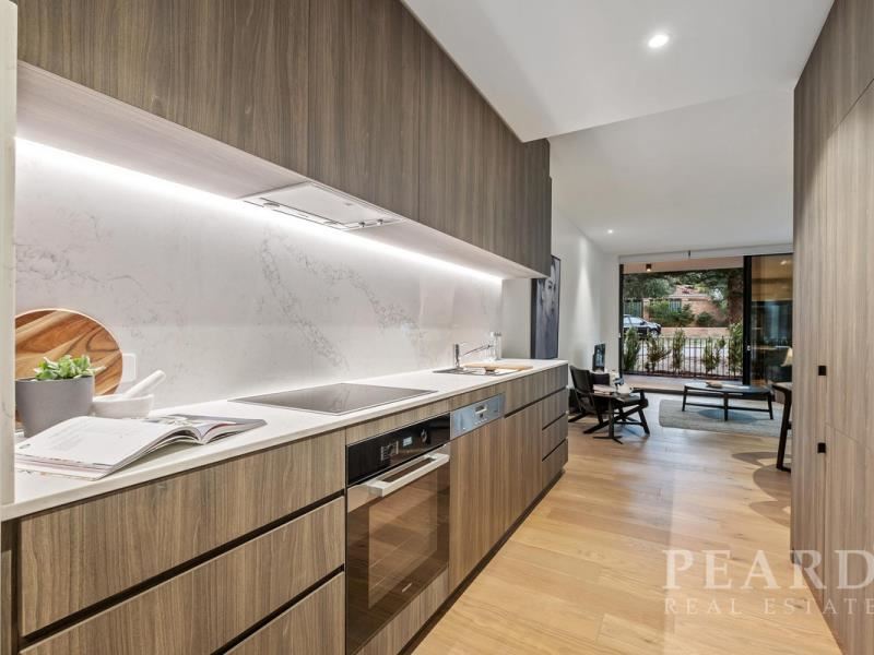 2/2 Southbourne Street, Scarborough