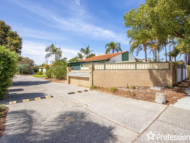 11/179 Daly Street, Belmont
