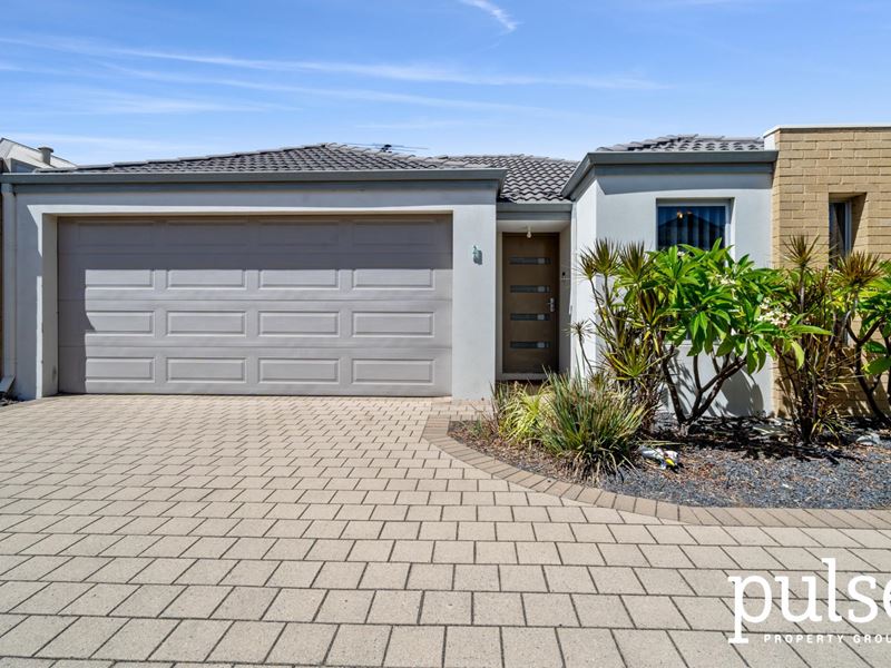 2/15 Peppermint Gardens, Aubin Grove