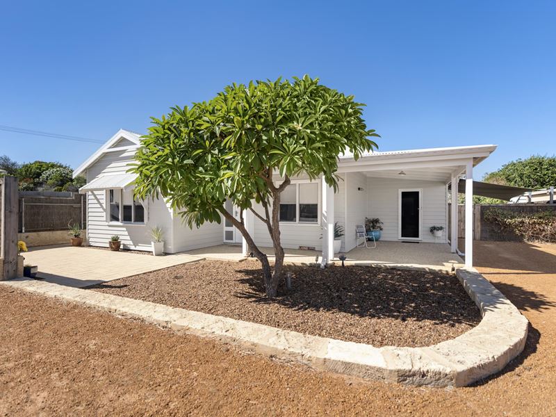 4 Fuller Street, Bluff Point