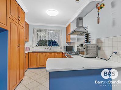 15 Kinkella Drive, Carey Park WA 6230