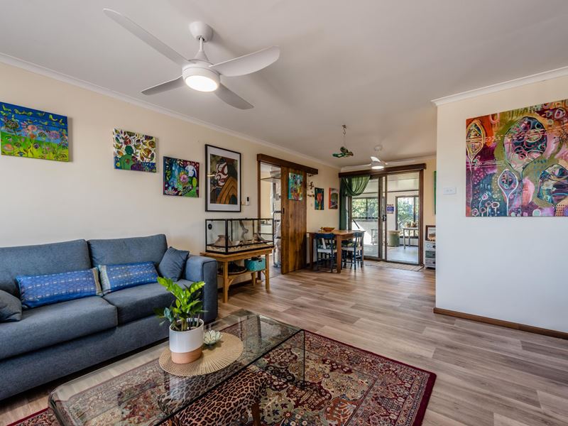 168 Passat Lane, West End