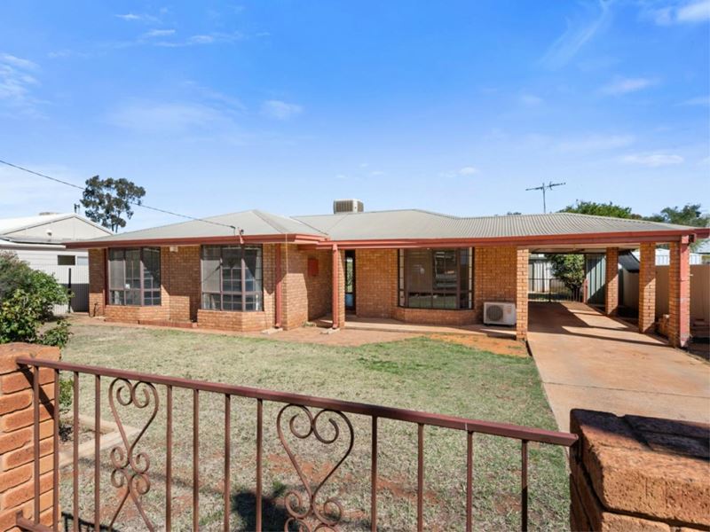 2 Palmerston Street, Kalgoorlie