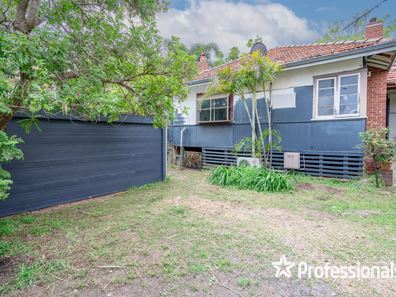 11 John Street, Armadale WA 6112