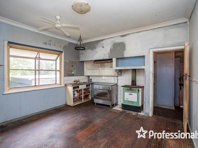 11 John Street, Armadale WA 6112