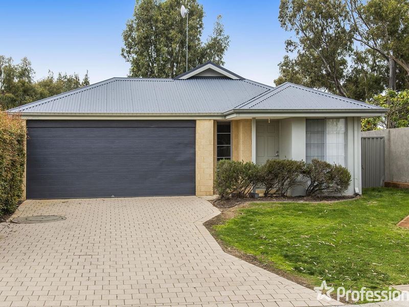 21 Farnell Road, Byford