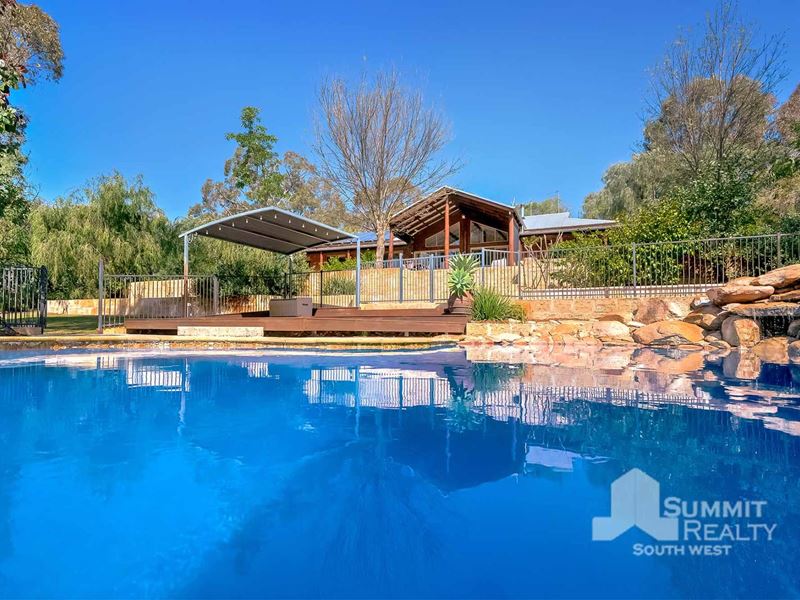 13 Roberts  Road, Leschenault