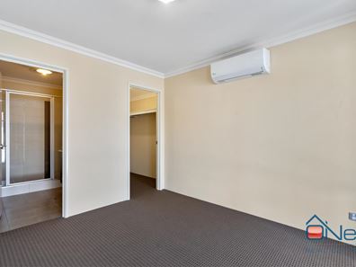 8/13 Durling Place, Kelmscott WA 6111