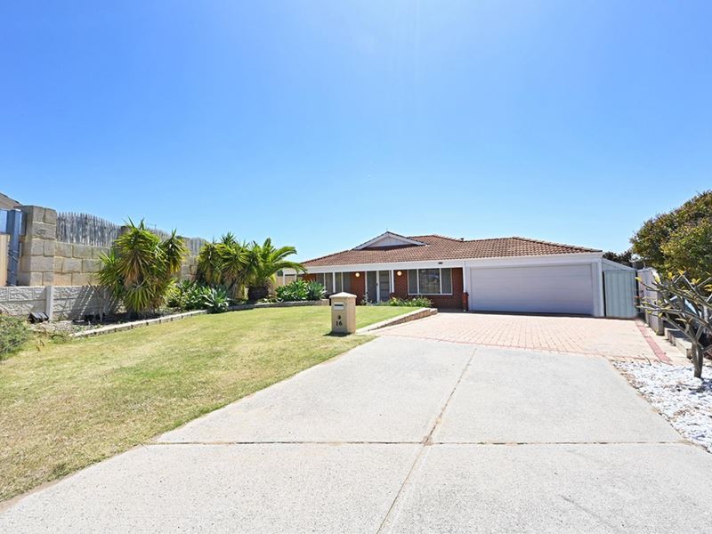 16 Drammen Elbow, Merriwa WA 6030