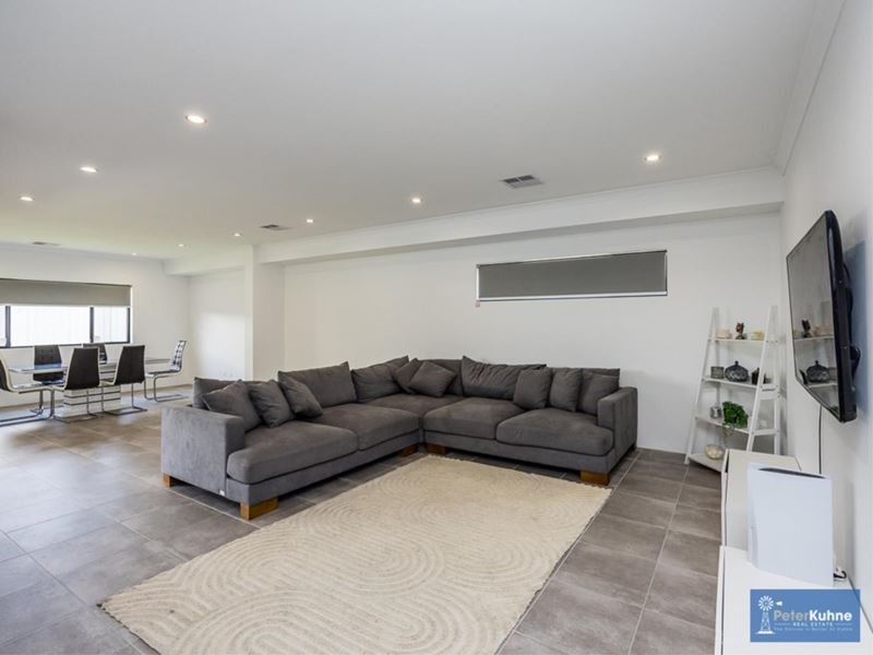 7 Bromfield Avenue, Brabham WA 6055