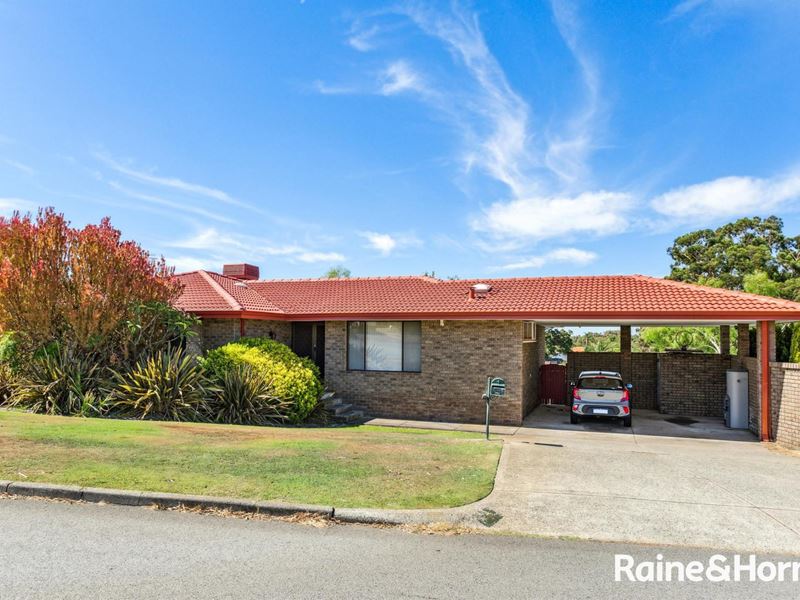 4 Norfolk Lane, Ballajura