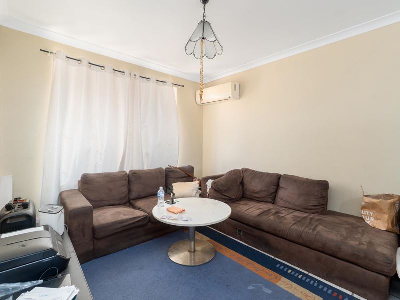 3 Snowdrop Retreat, Mirrabooka