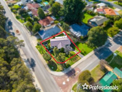 54 Connaught Street, Forrestfield WA 6058