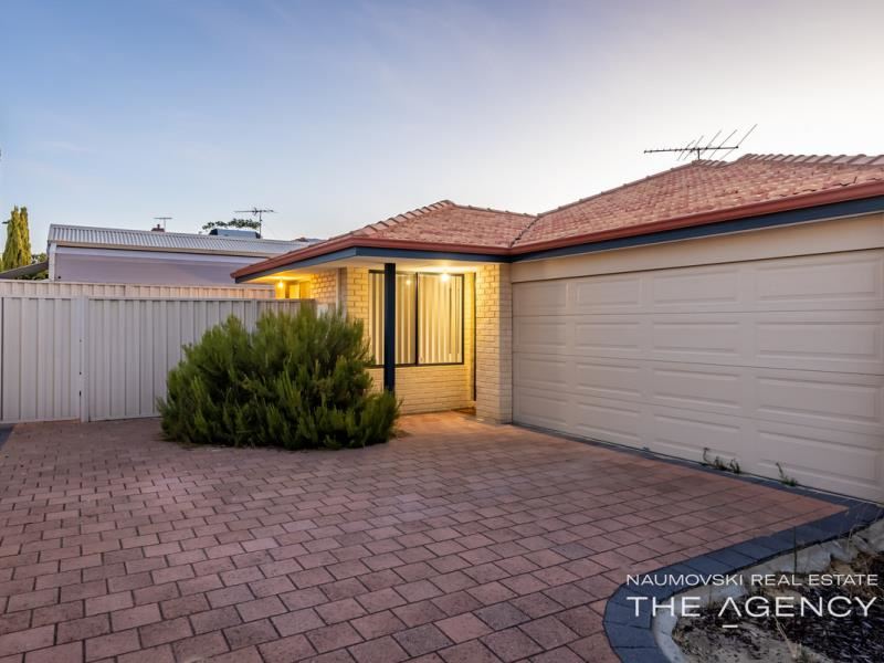 180C Ravenswood Drive, Nollamara WA 6061