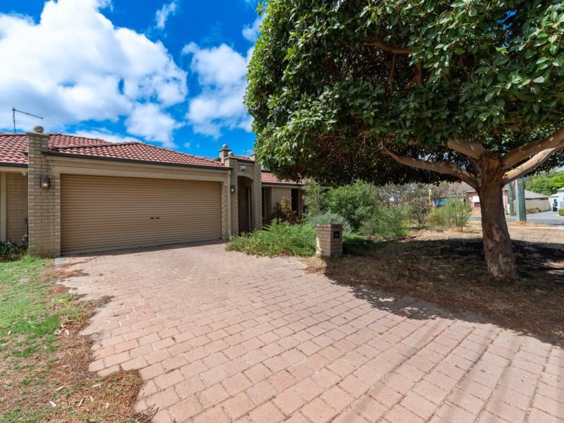 1/2 Mayfair Street, Nollamara