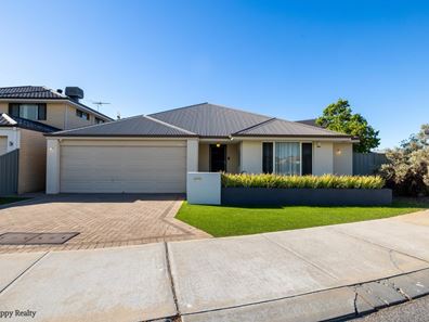 30 Middle Parkway, Canning Vale WA 6155