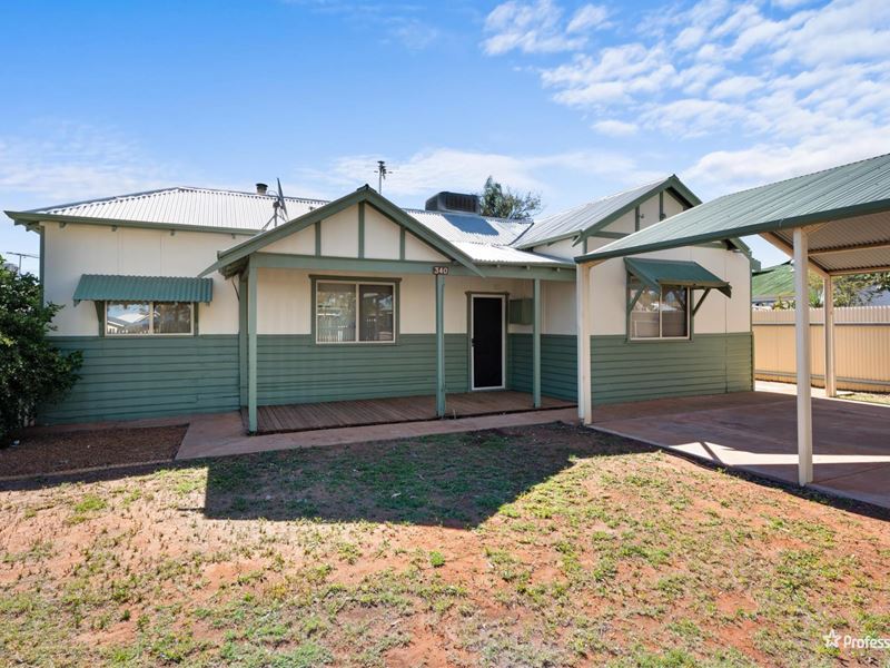 340 Piccadilly Street, West Lamington