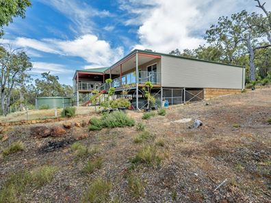 6/672 Tallathalla Road, Waroona WA 6215