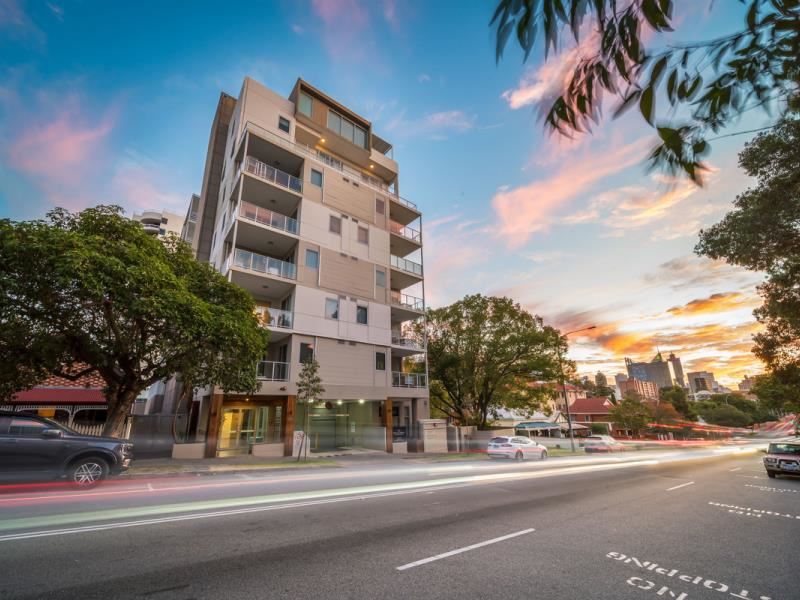 11/35 Wellington Street, East Perth