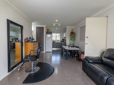 39 March Street, Spearwood WA 6163