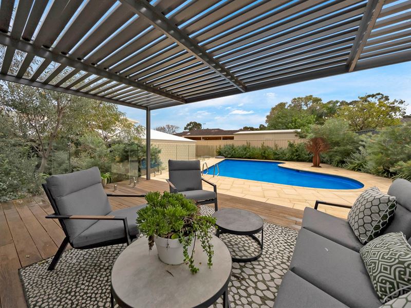 4 Taree Court, Greenwood