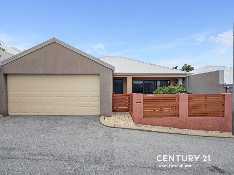 10/11 Serls Street, Armadale