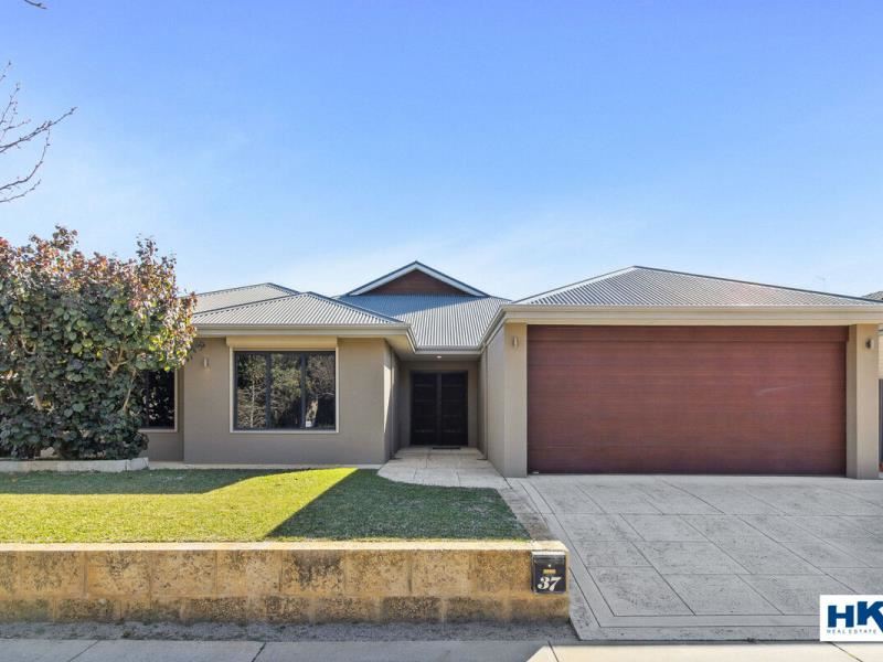 37 Edgecombe Pass, Aveley