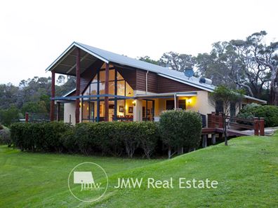 112 Gunyulgup Valley Drive, Yallingup WA 6282