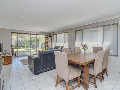 72 Bluewater Drive, Alkimos WA 6038