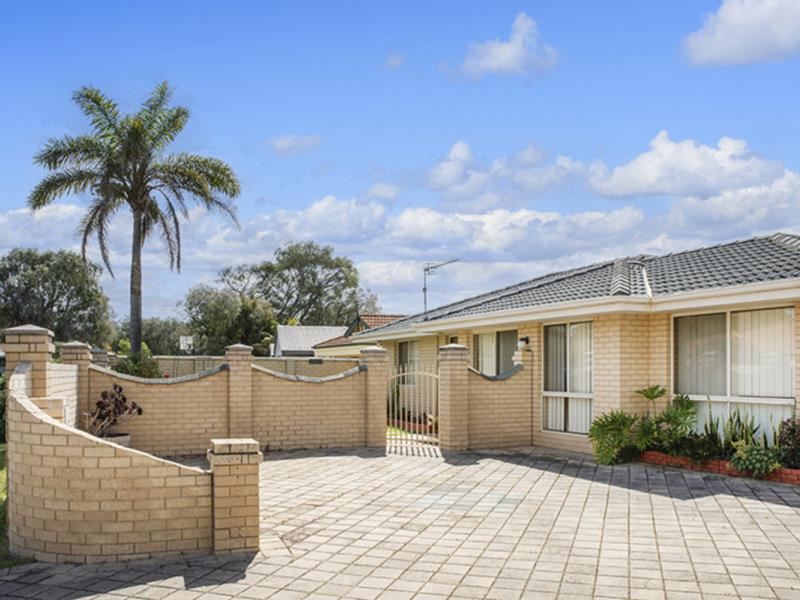 1/7 Coral Crescent, Broadwater