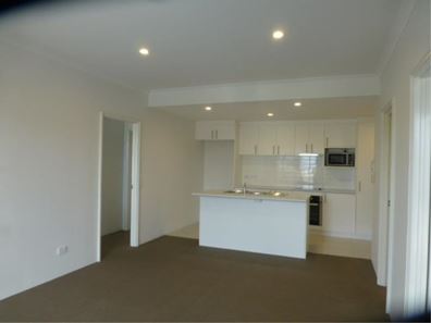 4/102 Kent Street, Rockingham WA 6168