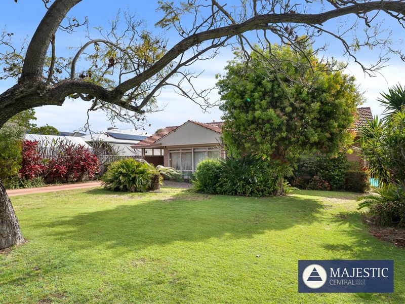 8 Bedford Road, Ardross WA 6153