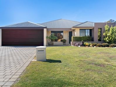 36 Bibbulmun Meander, Ravenswood WA 6208