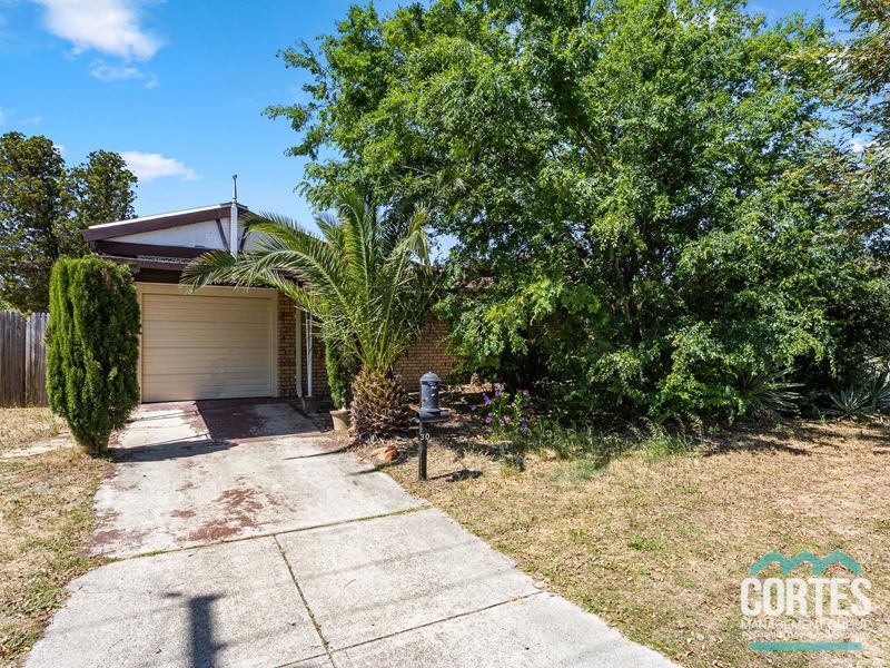 30 Miranda Way, Gosnells WA 6110