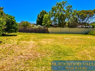 7 Nix Street, Boyup Brook WA 6244