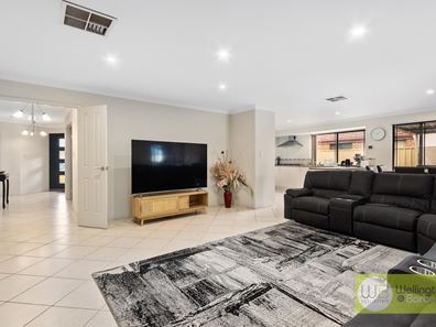 164 Amherst Rd, Canning Vale WA 6155