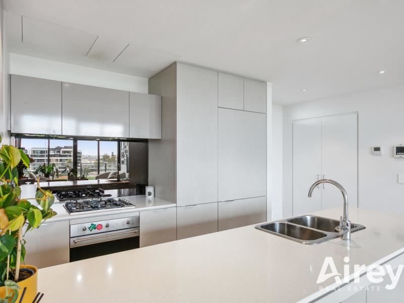 505/1 Kyle Way, Claremont