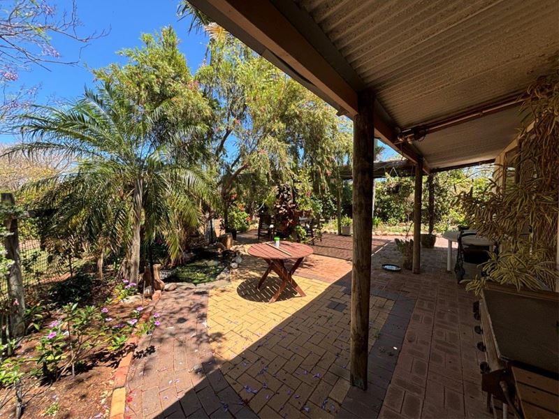 35 Finnerty Street, East Carnarvon WA 6701