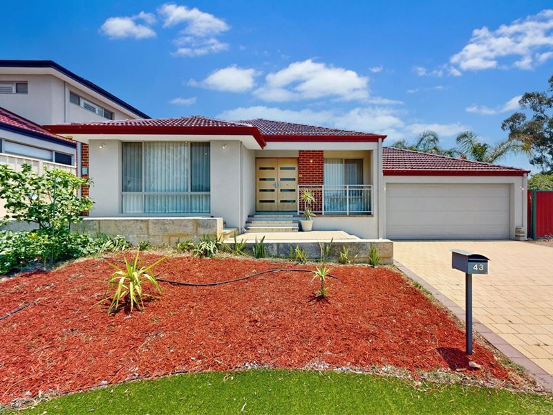 43 Woodpecker Avenue, Willetton WA 6155