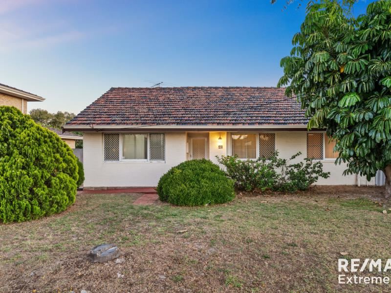 41 Mallard Way, Cannington WA 6107