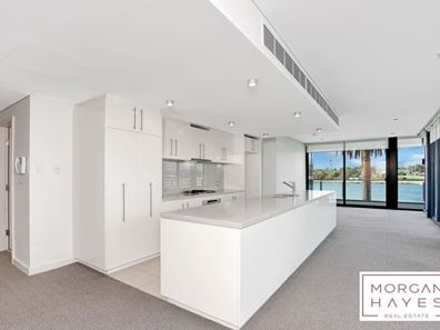 E201/70-72 Canning Beach Road, Applecross WA 6153