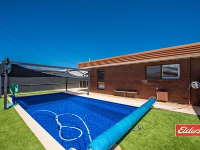 14 Batavia  Place, Mahomets Flats WA 6530
