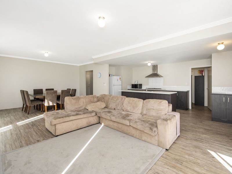 8 Sienna Grove, Karnup