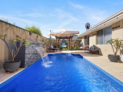 11 Hennessy Drive, Ashby WA 6065