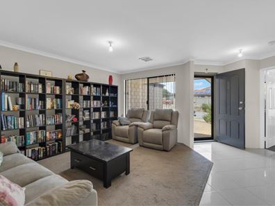 37 Liesham Crescent, Baldivis WA 6171