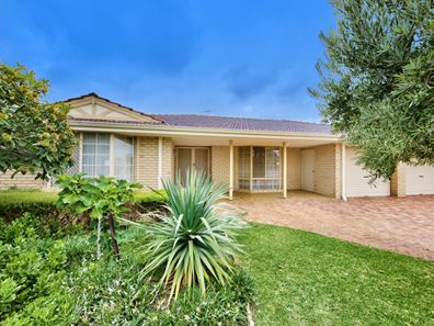 25 Coralberry Crescent, Dianella WA 6059
