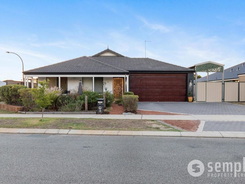 15 Haywire Avenue, Whitby WA 6123