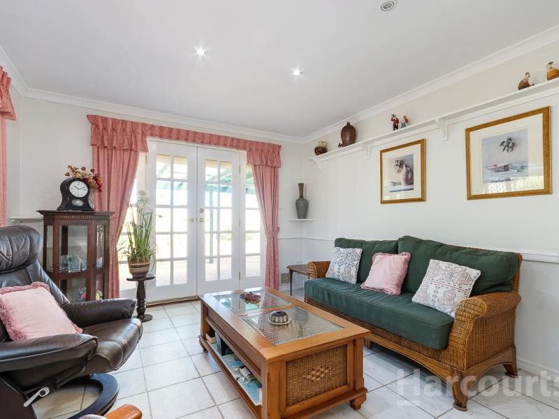 35B Manapouri Meander, Joondalup
